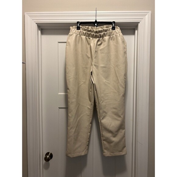 Bagatelle Women’s Faux Leather High Paper bag Waist Pant Size Large Cream Pocket - Picture 3 of 6